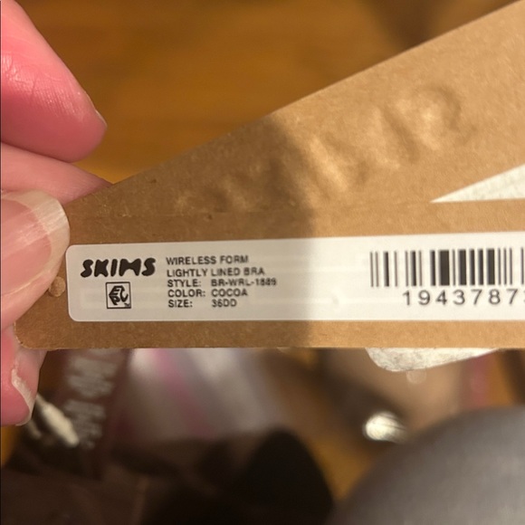 #257 - Wireless Form Lightly Lined Bra - Picture 3 of 3